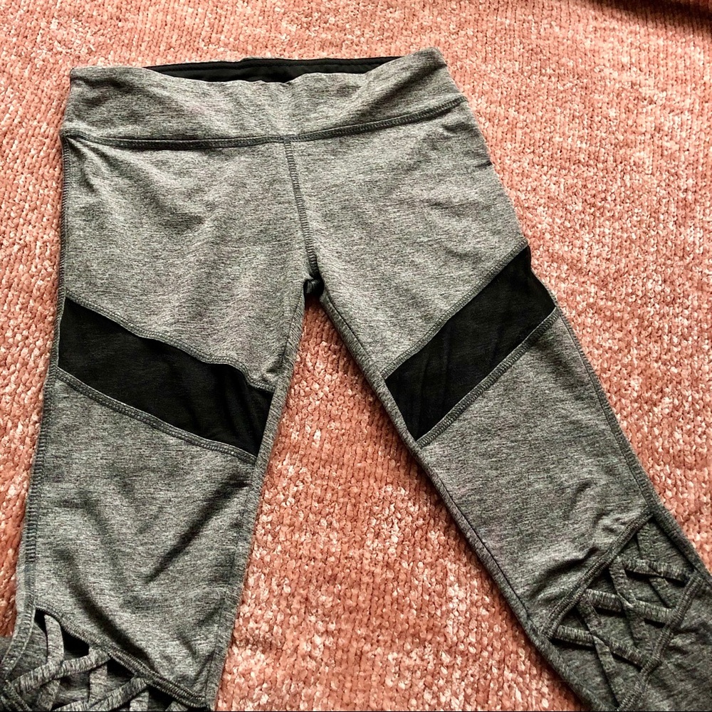 Grey Criss-Cross Cut-Out Capri Yogas